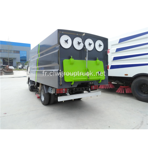 Camion aspirateur industriel